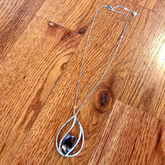 SWAROVSKI Megan Blush Crystal Pendant Necklace EUC - Picture 2 of 7